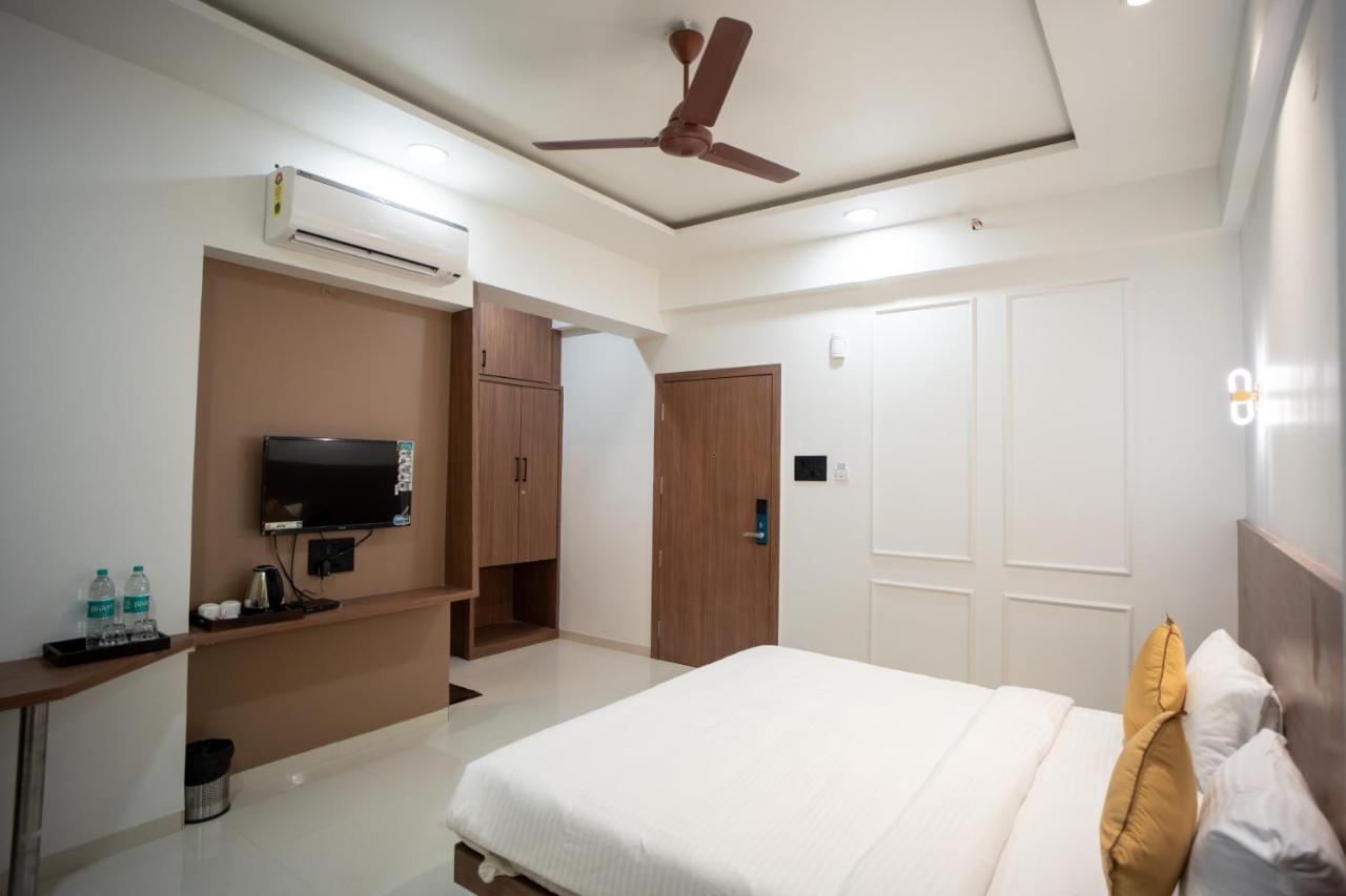 Hotel Oberon Szolápur Kültér fotó