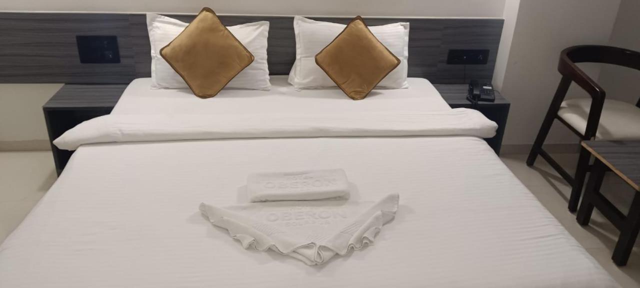 Hotel Oberon Szolápur Kültér fotó